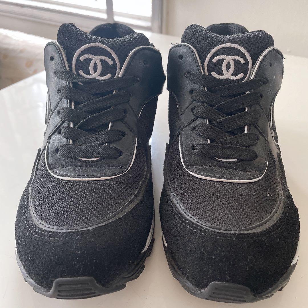 Chanel Sneakers 35