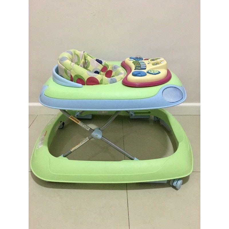 Chicco lil top piano walker