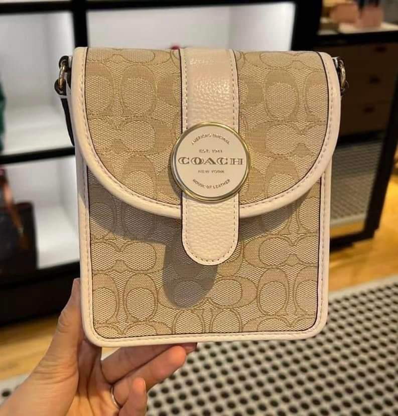 lonnie coach bag