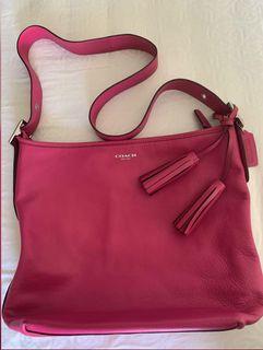 Coach Sling Bag / Handbag