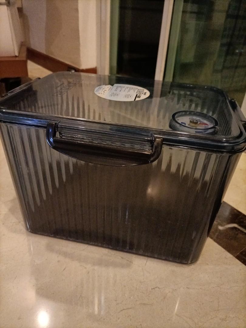 Dry Box for camera, Photography, Photography Accessories, Dry Boxes