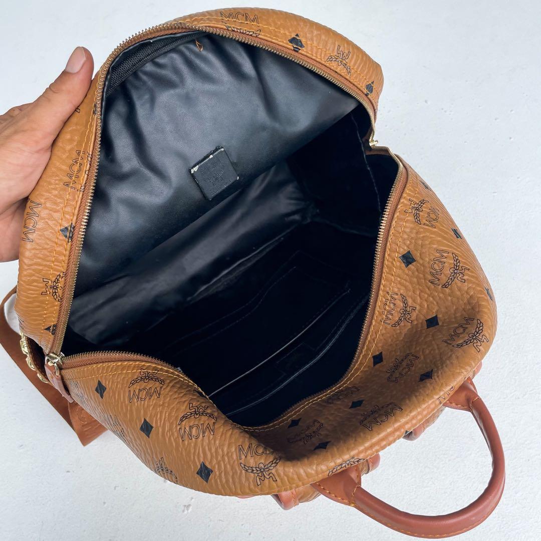HOW TO: Tell the Difference Between a REAL/FAKE MCM Backpack 