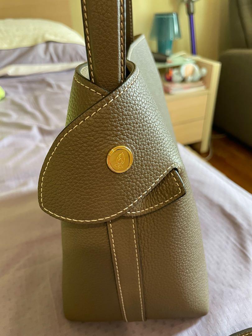 Fleuron Crossbody Bag - Medium Swann (Taupe), Women's Fashion, Bags ...