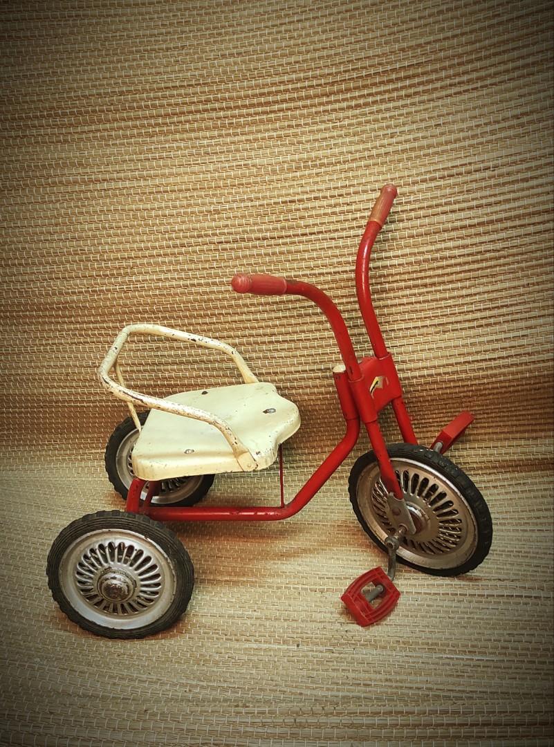 Vintage tricycle 2025 with back seat