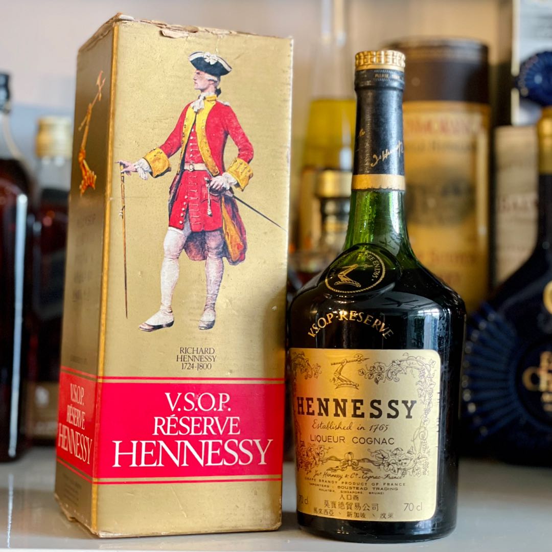 樂】古酒 未開封 ヘネシー Hennessy V.S.O.P コニャック ブランデー 700ml