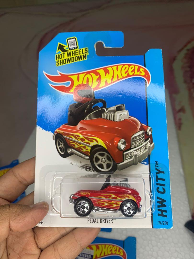 Hot wheels pedal driver treasure hunt store