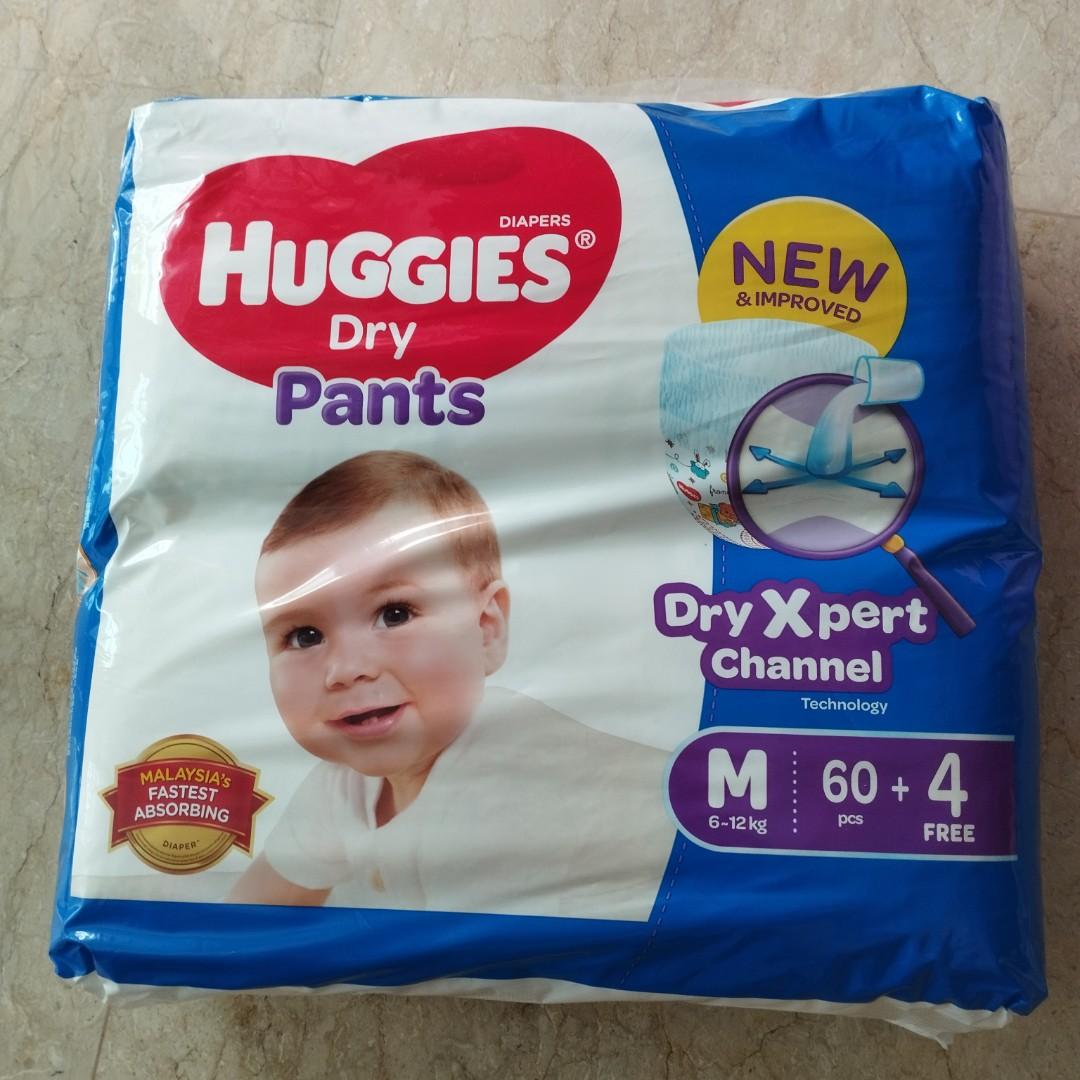 Huggies Dry Pants M 64, Babies & Kids, Bathing & Changing, Diapers