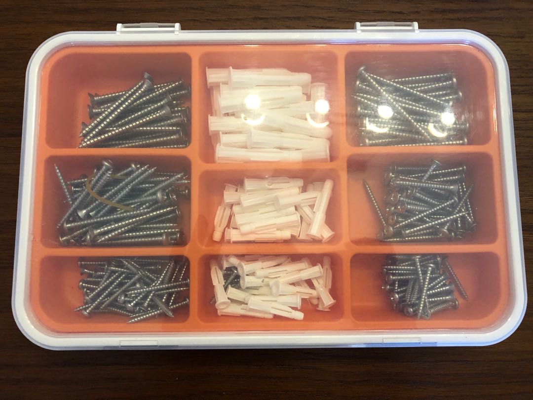 Ikea nails, 傢俬＆家居, 家居裝飾, 家居裝飾 其他 on Carousell