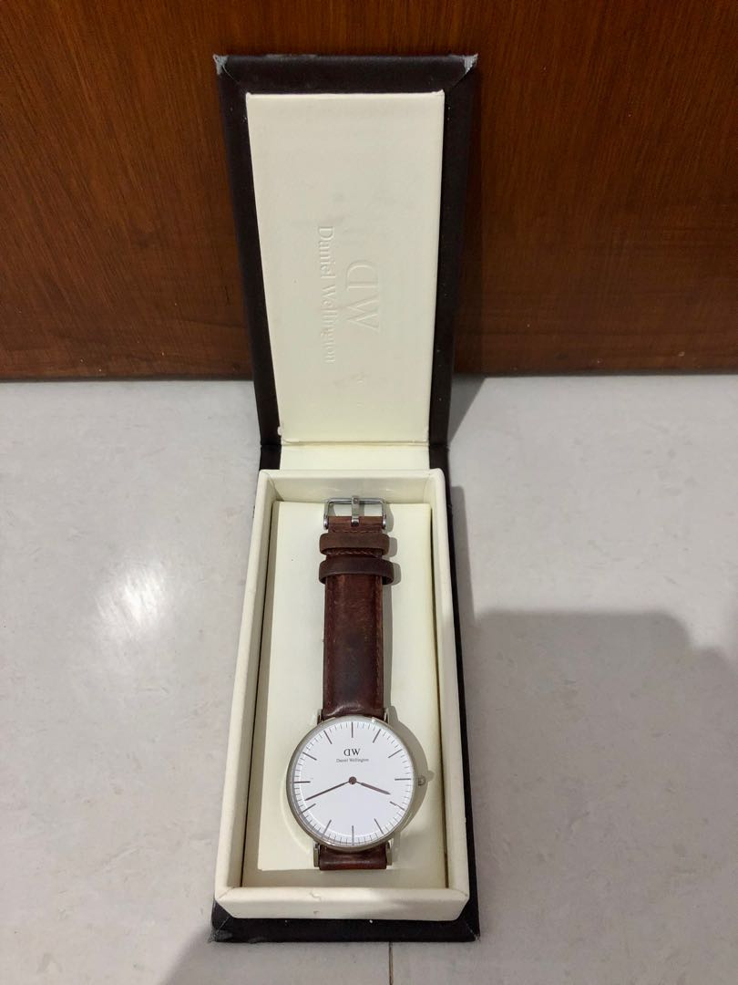 Jam Tangan DW Daniel Wellington St Mawes Original, Barang Mewah, Jam Tangan  di Carousell