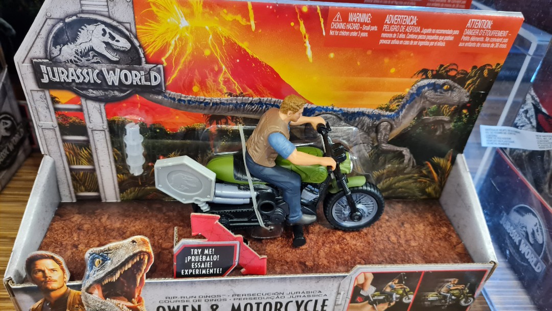 Jurassic world owen motorcycle toy clearance