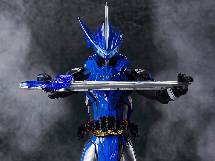 Kamen Rider Saber S.H.Figuarts Kamen Rider Blades Lion Senki Figure