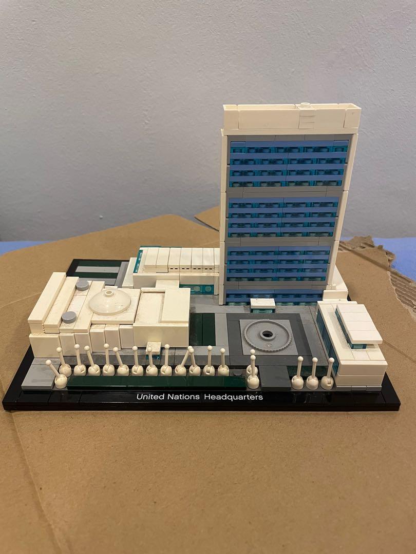 Lego architecture best sale un headquarters