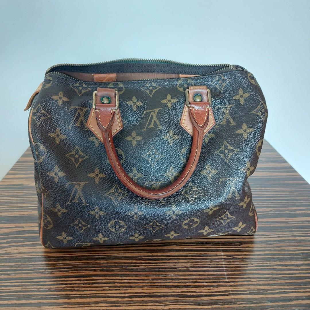 Louis Vuitton Speedy 30 Monogram Fabric, Women's Fashion, Bags & Wallets,  Tote Bags on Carousell