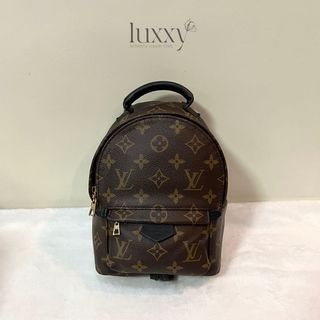 (Category: ) located in . Submitted by luxxyluxuryitems (Listing ID 1163262247, Image 1). Description: .