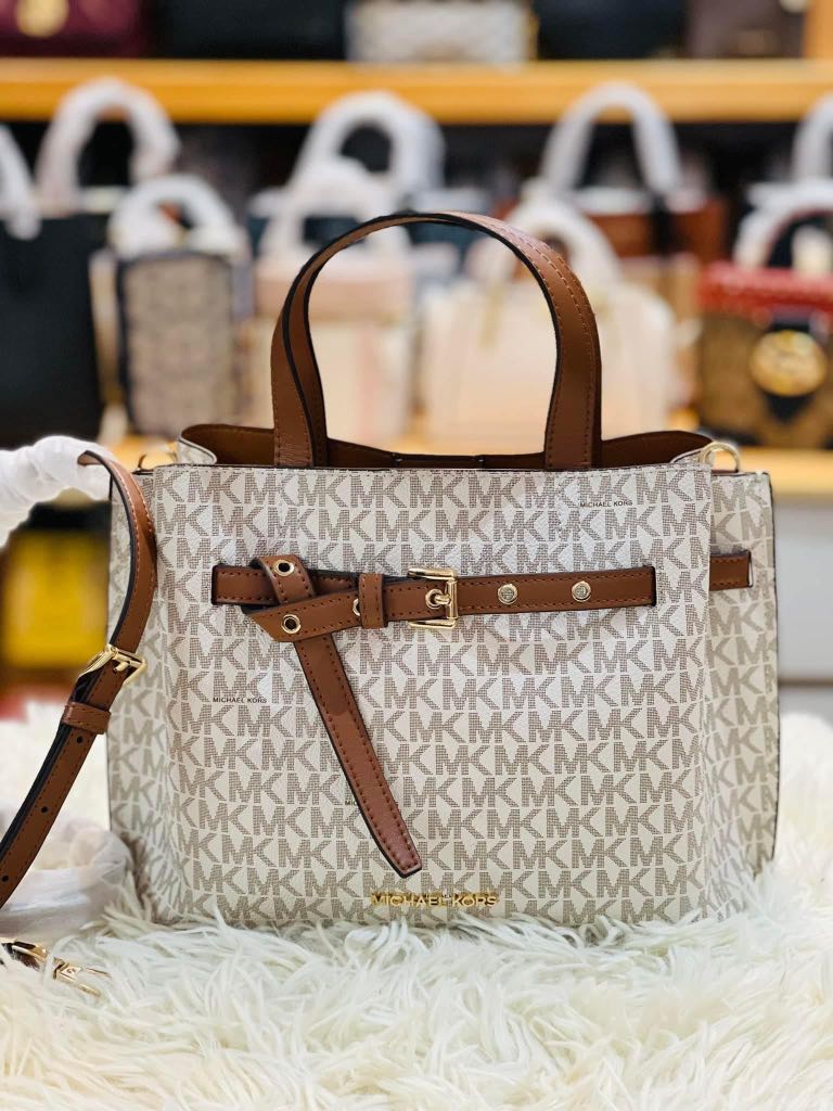Michael Kors Emilia Small Satchel Mono Vanilla, Luxury, Bags & Wallets on  Carousell