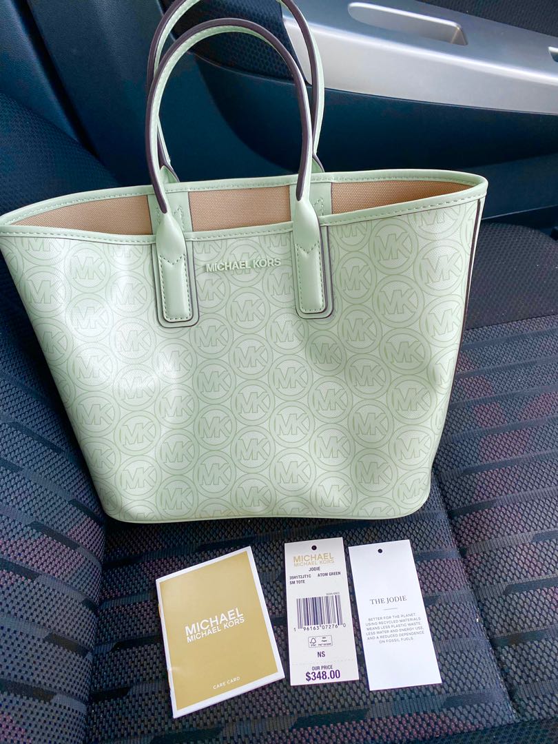 Michael Kors small tote bag, Luxury, Bags & Wallets on Carousell