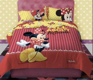 Minnie Mouse comforter twin set, Canadian Character Collection