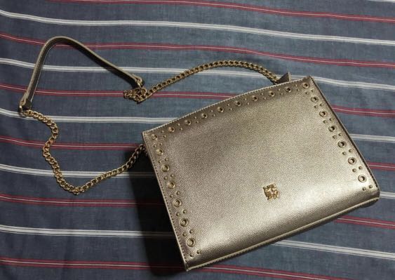 Naturalizer sling bag