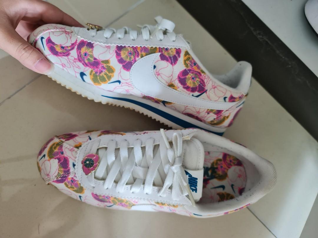 Nike classic cortez lx floral women's clearance