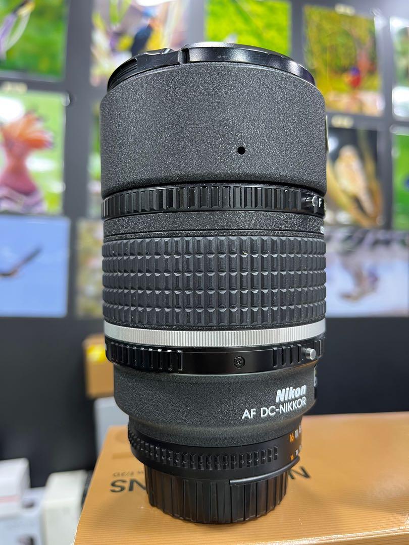 Nikon 135mm f2D DC 完美版, 攝影器材, 鏡頭及裝備- Carousell