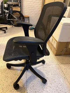(Category: ) located in . Submitted by tramanh06 (Listing ID 1163249639, Image 1). Description: .