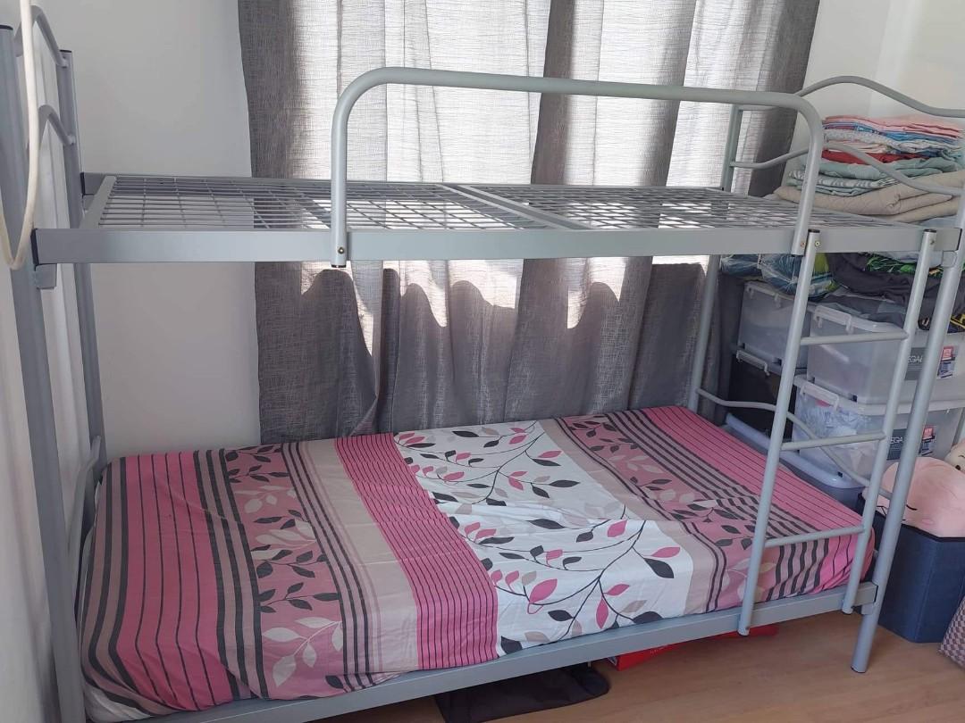 Original Mandaue Foam Double Deck with 1 Uratex Mattress, Furniture