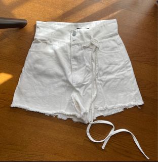 (Category: ) located in . Submitted by karokecan (Listing ID 1163134132, Image 1). Description: .