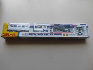 （分類：）位於 。 由 swisslasagna 提交（商品編號 1163141605，圖片 1）。簡介： 。