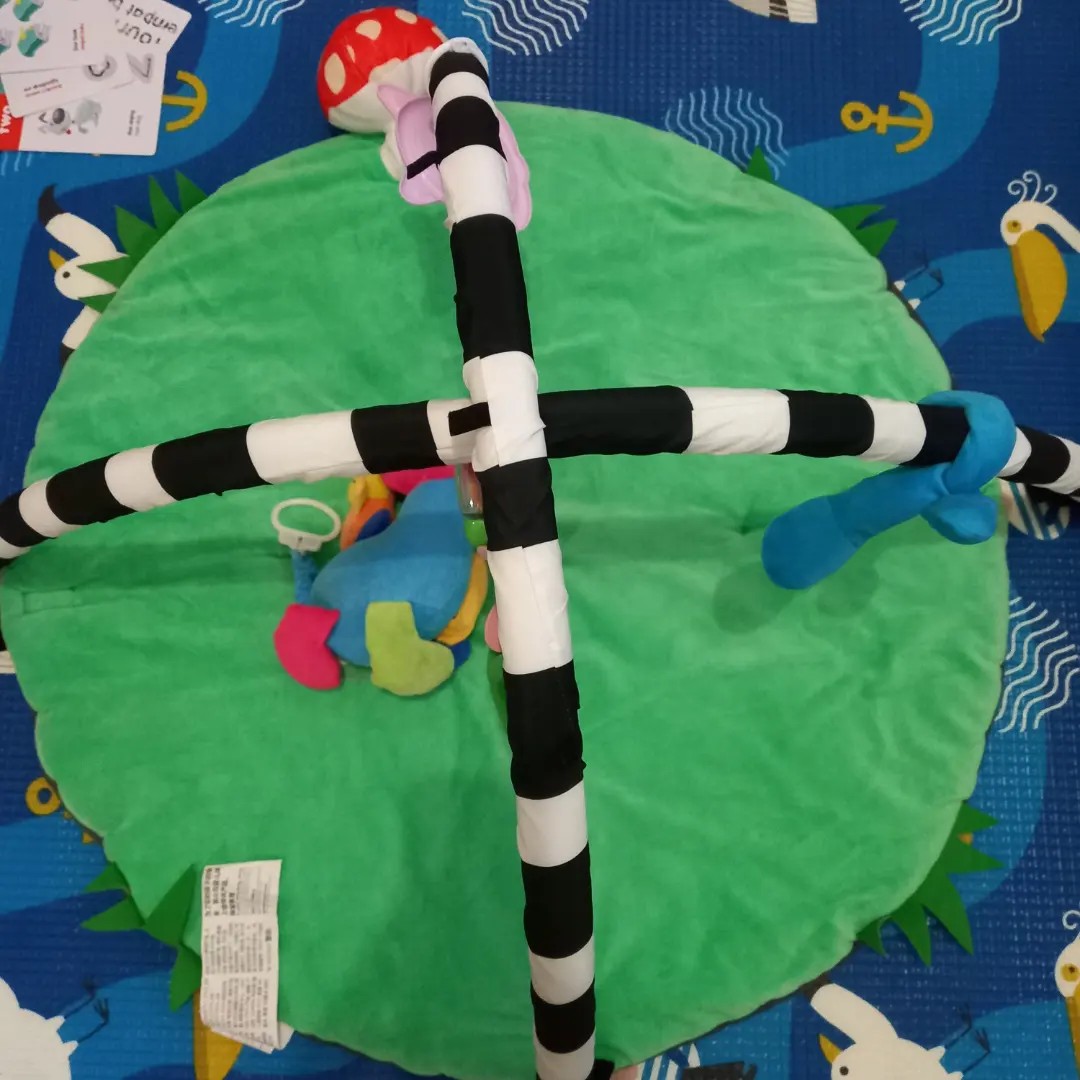 Playmat baby ikea, Bayi & Anak, Mainan & Baby Walker di Carousell
