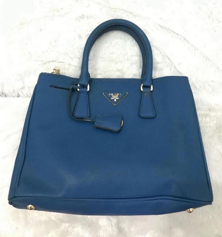 prada navy blue bag