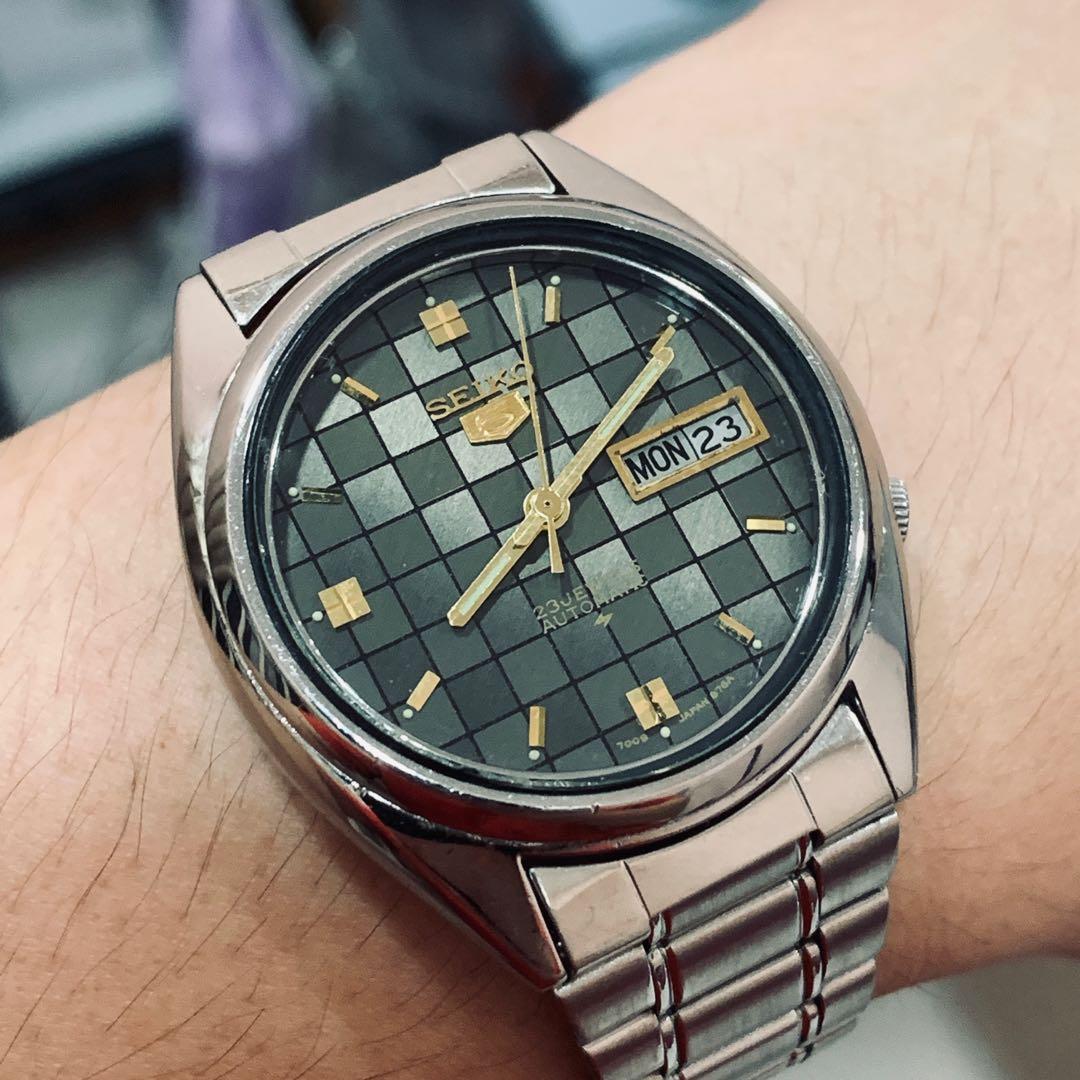 Seiko Vintage Chess Board Dial 7009 Automatic Watch, Men's Fashion, Watches  & Accessories, Watches on Carousell