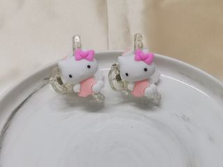 (Category: ) located in . Submitted by natashaoxy (Listing ID 1163199940, Image 1). Description: .