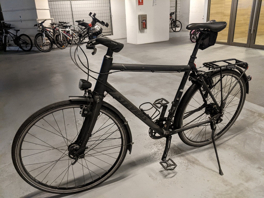 Stevens touring hotsell bike
