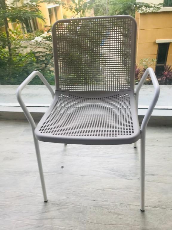 TORPAR Chair with armrests