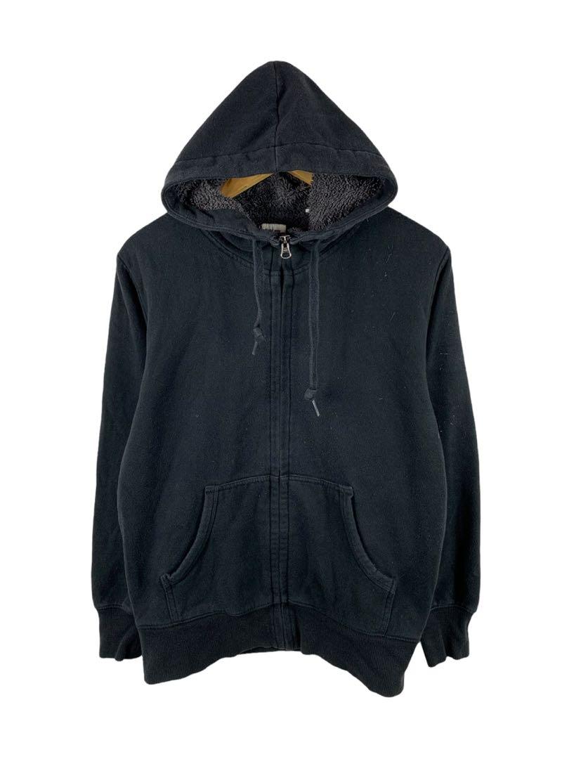 Uniqlo sweater deals hoodie