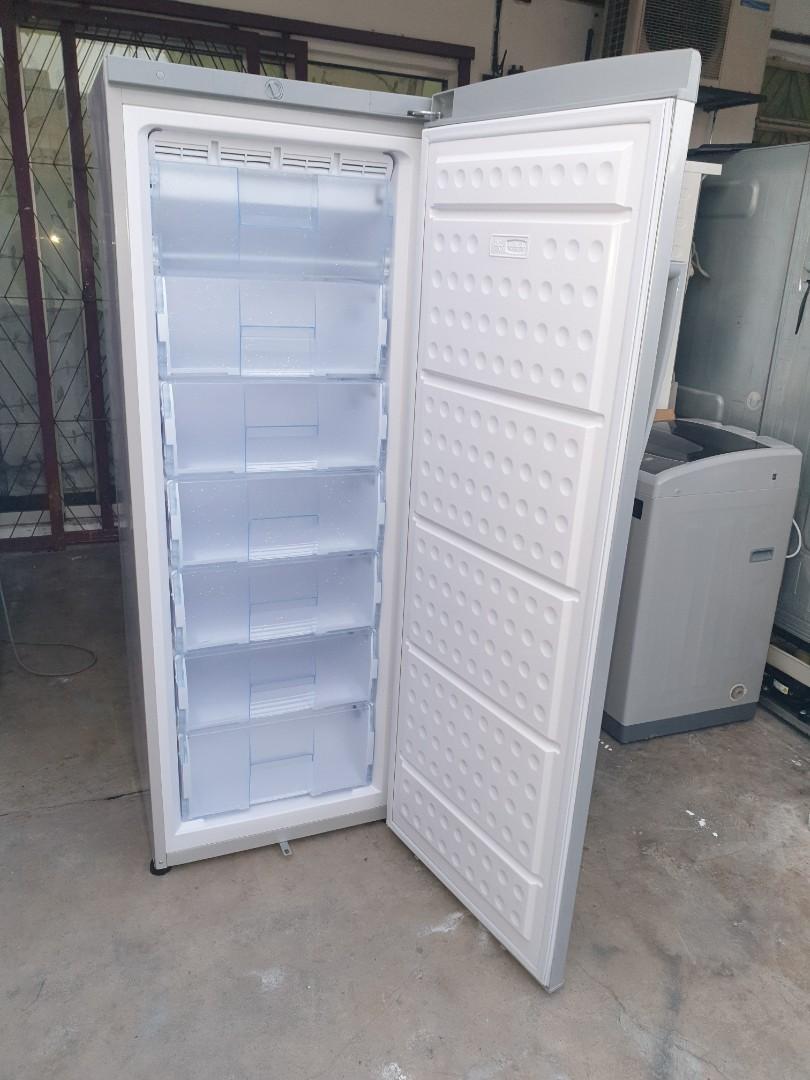 Brada 13.5 deals upright freezer