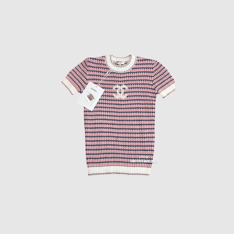 Vintage Chanel Knit Top (Rare), Luxury, Apparel on Carousell