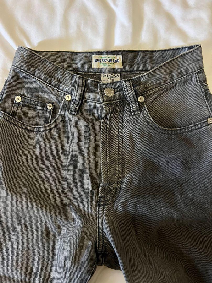 Vintage Guess Jeans (Category: Jeans) located in Iba. Submitted by skncarestashph (Listing ID 1163126138, Image 2). Description: Size 26.