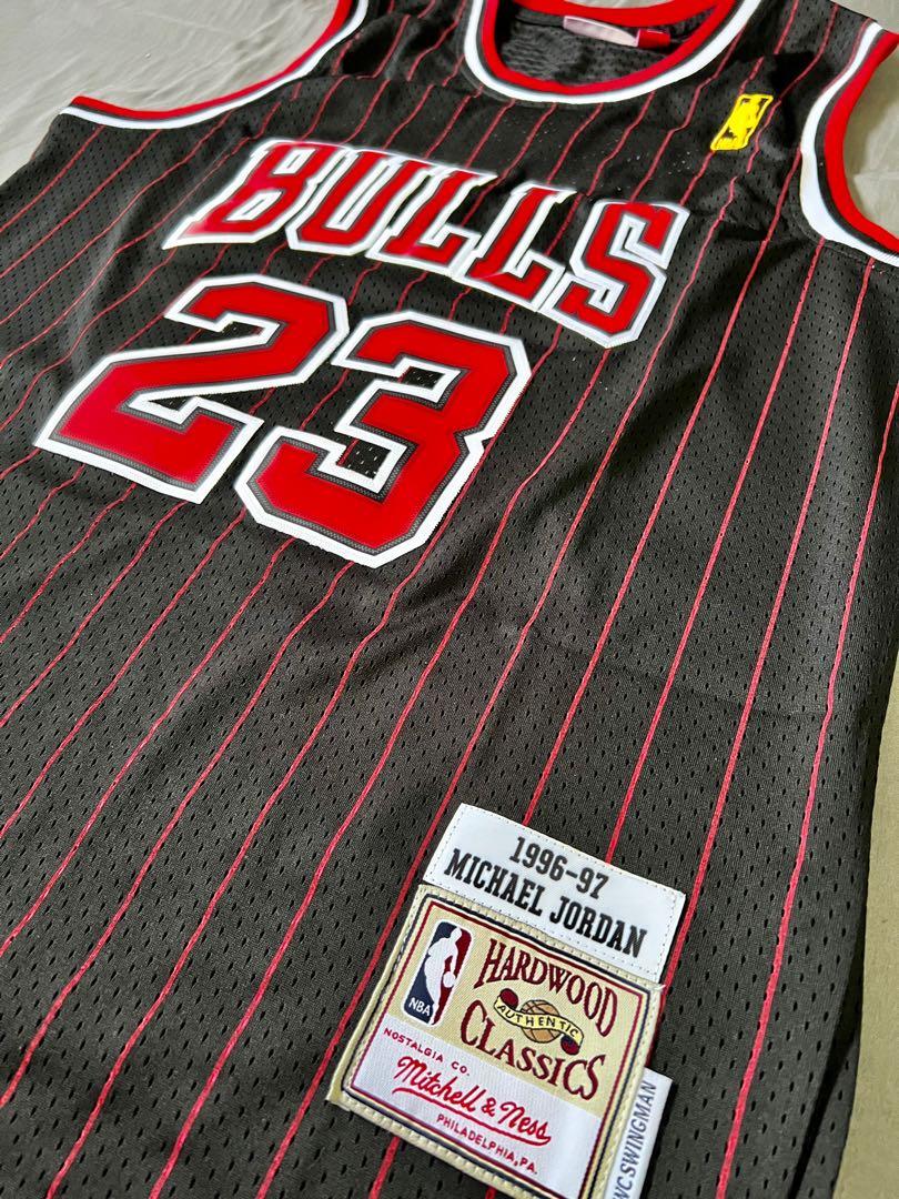 Demar Derozan] Chicago Bulls NBA Jerseys, Men's Fashion, Tops & Sets,  Tshirts & Polo Shirts on Carousell