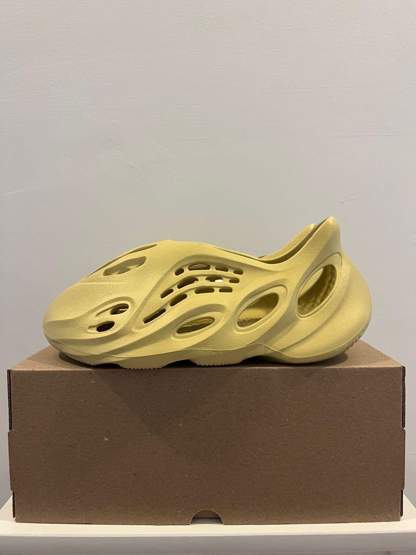 WTS BNDS Adidas Yeezy Foam Runner Sulfur (US9), Men