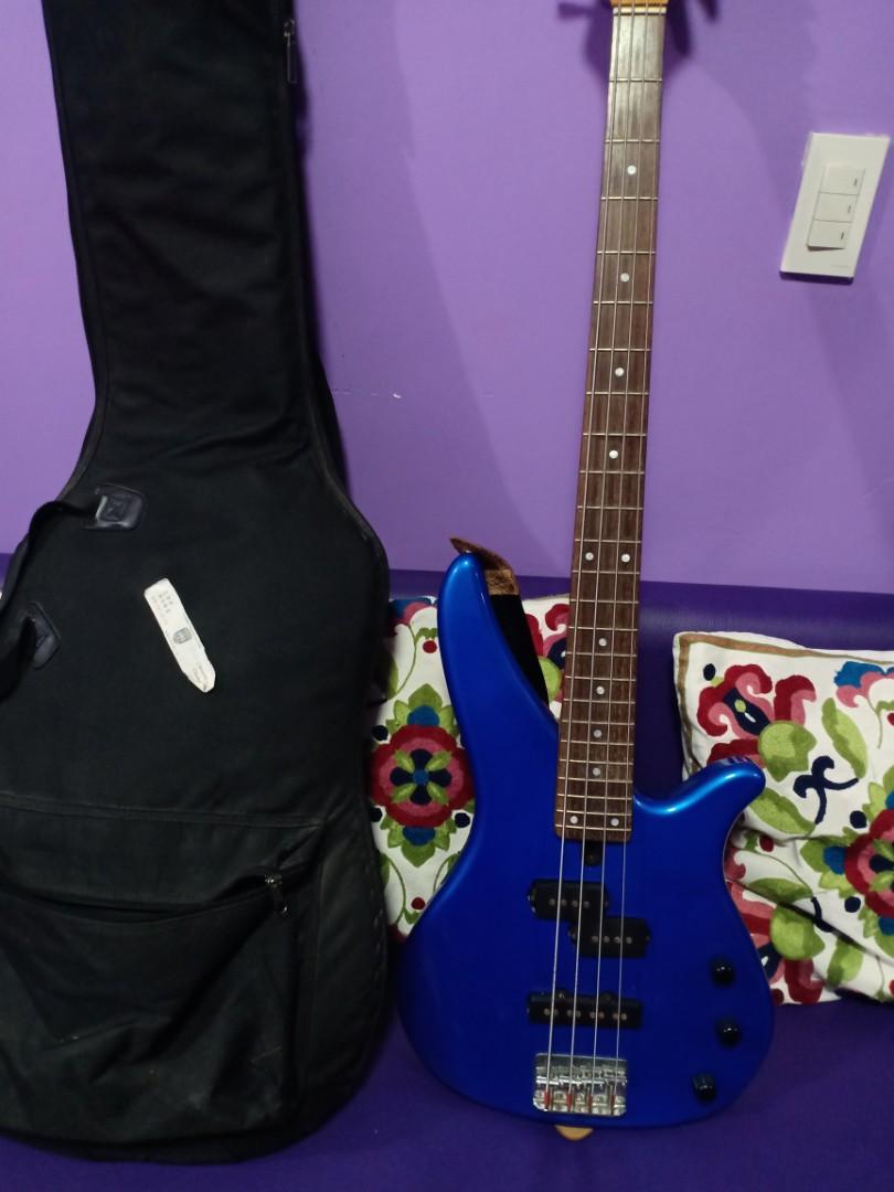 Yamaha bass guitar, Audio, Other Audio Equipment on Carousell