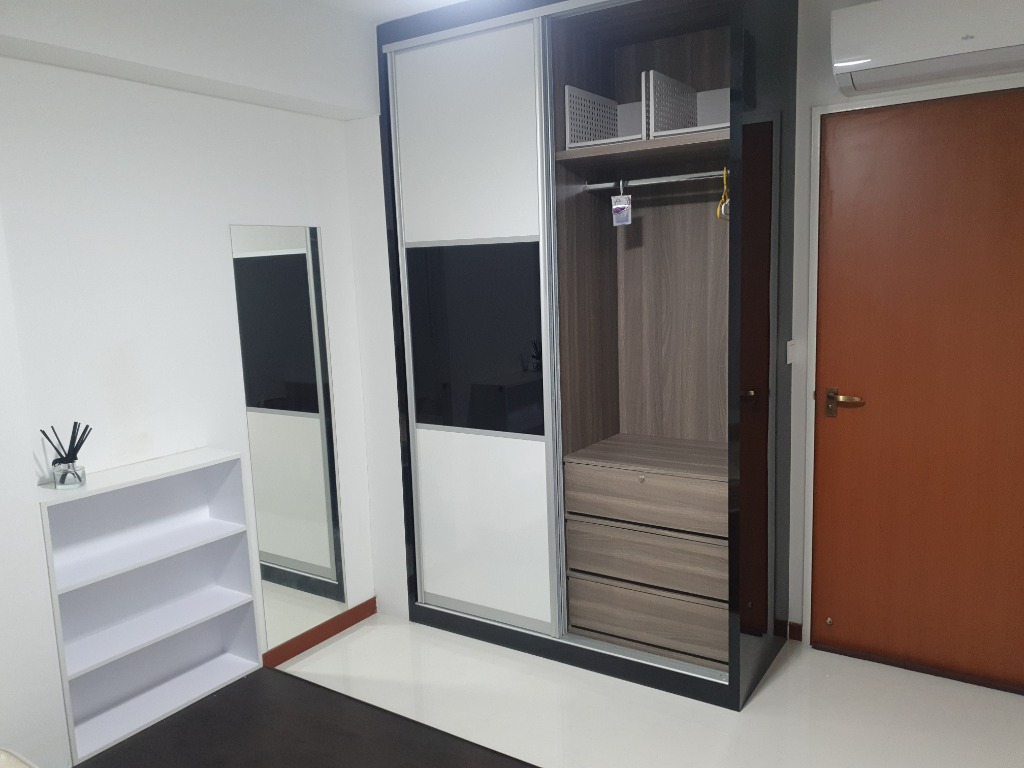 (Category: ) located in . Submitted by tommylim2k6 (Listing ID 1163301073, Image 1). Description: .