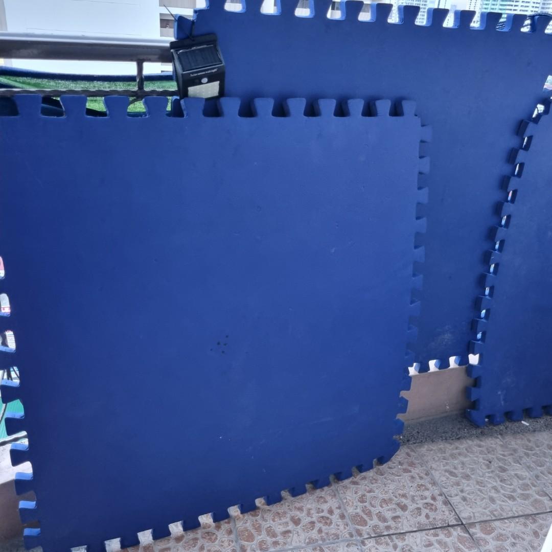 1m x 1m x 1" Interlocking Rubber Mats (blue), Sports Equipment