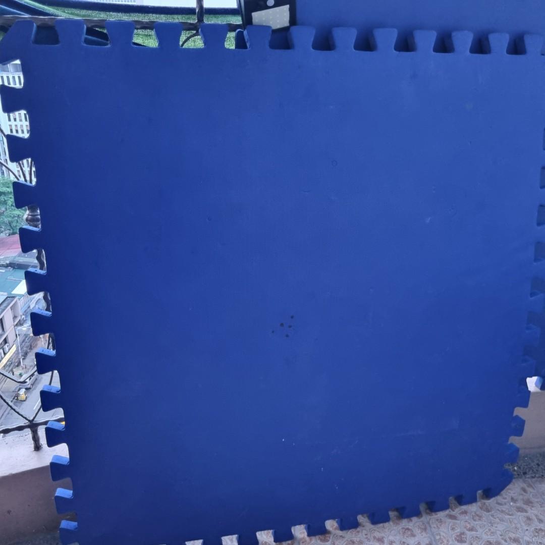 1m x 1m x 1" Interlocking Rubber Mats (blue), Sports Equipment