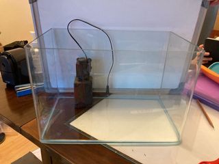 （分類：）位於 。 由 lwai2014 提交（商品編號 1163390304，圖片 1）。簡介： 。