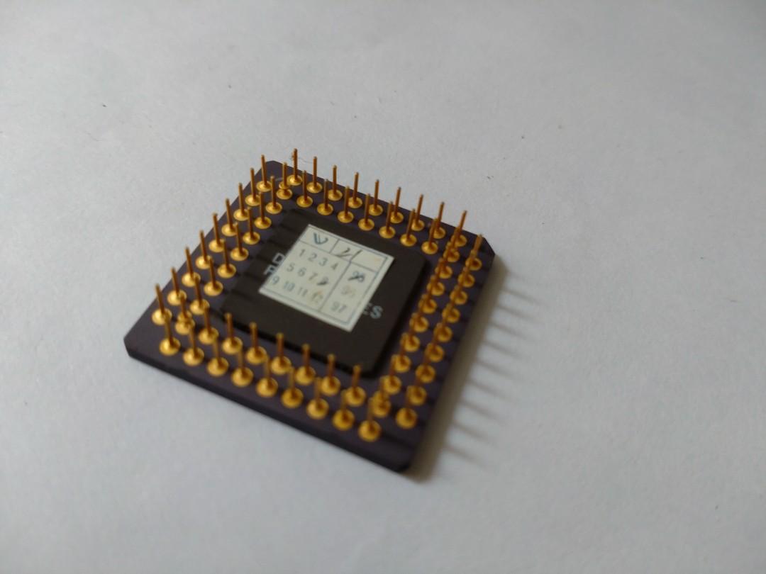 懷舊 博物館級 處理器 ULSI Advanced Math coprocessor 40MHz (1990), 電腦＆科技, 電腦周邊及配件 ...