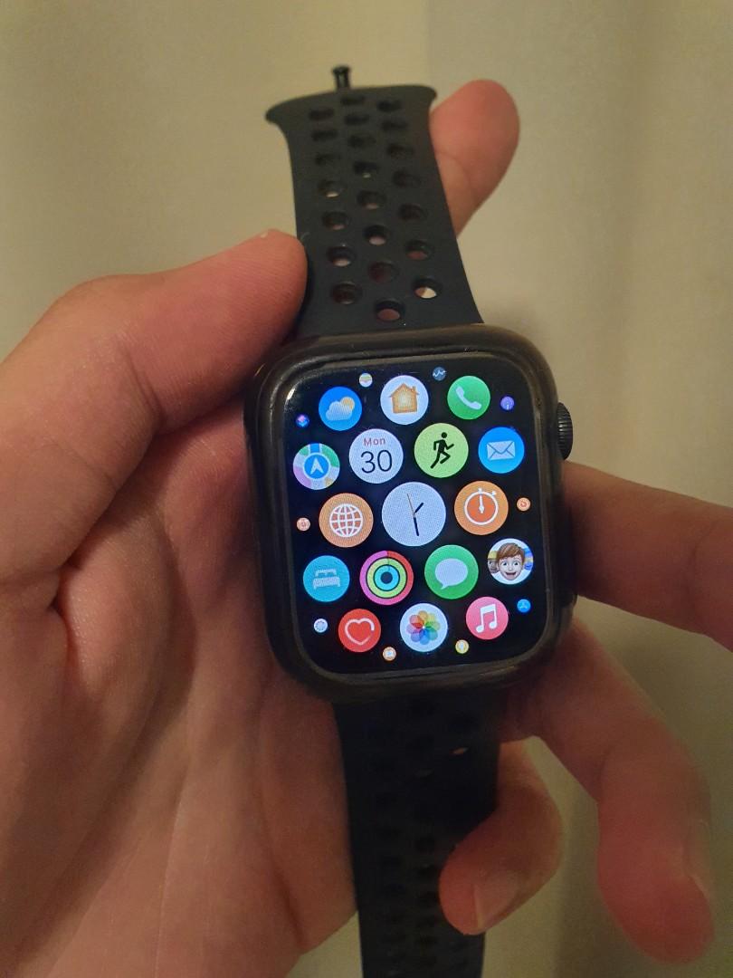Apple Watch Series 4 44mm nike edition, Men's Fashion, Watches \u0026  Accessories, Watches on Carousell