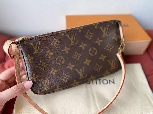 💯Original LV Pochette Monogram, Luxury, Bags & Wallets on Carousell