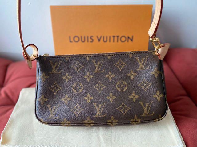 💯Original LV Pochette Monogram, Luxury, Bags & Wallets on Carousell