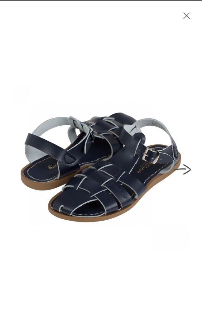 Cute navy hotsell sandals